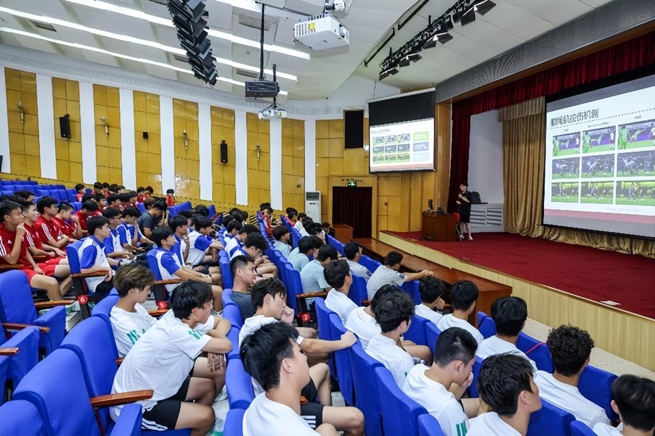 热火领跑字母哥交易需二选一