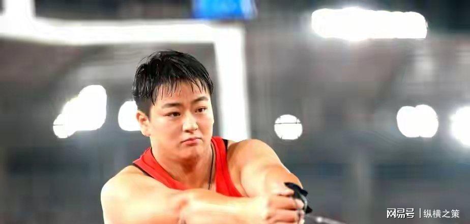“梁王”组合首夺男双冠军，世锦赛“3局21分制”时代落幕